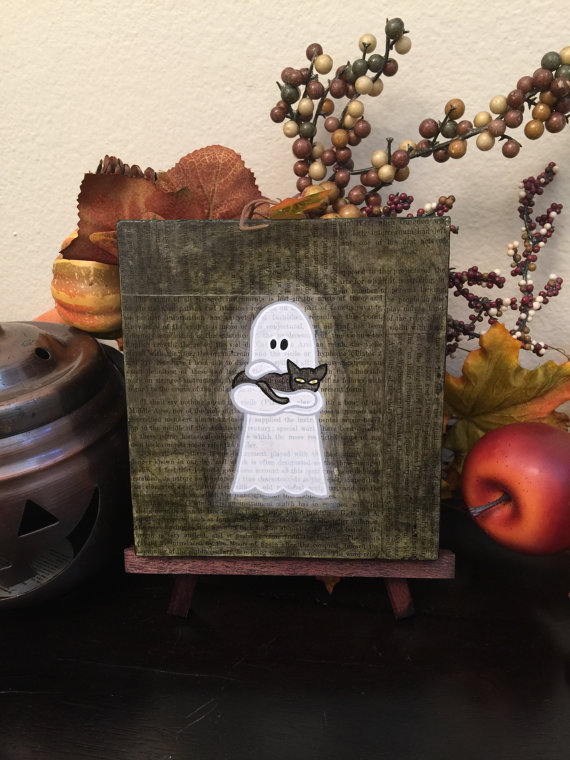 Ghost Holding Cat, by Geoffrey and Laura Long - www.mysterybarn.com